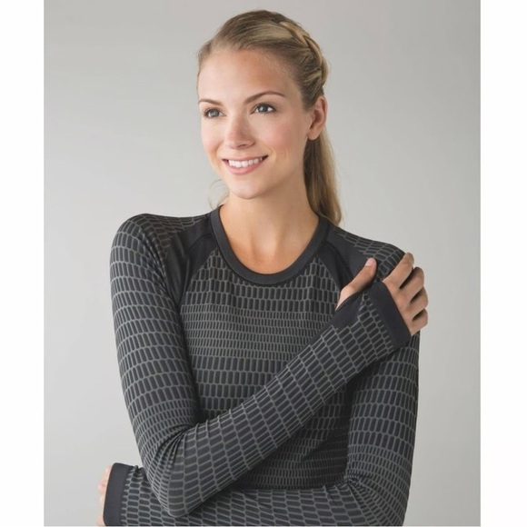 Lululemon all about that base long sleeve pullover. - Picture 2 of 6